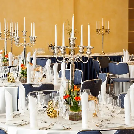 格劳克霍芬酒店